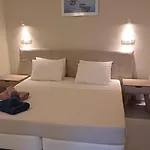 Lägenhetshotell Kavourakia Kolios