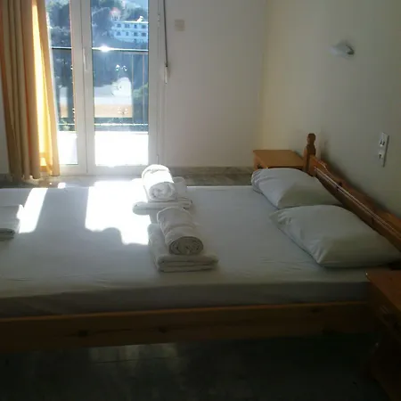 卡沃拉基别墅酒店 4*