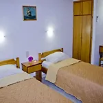Aparthotel Kavourakia 4*