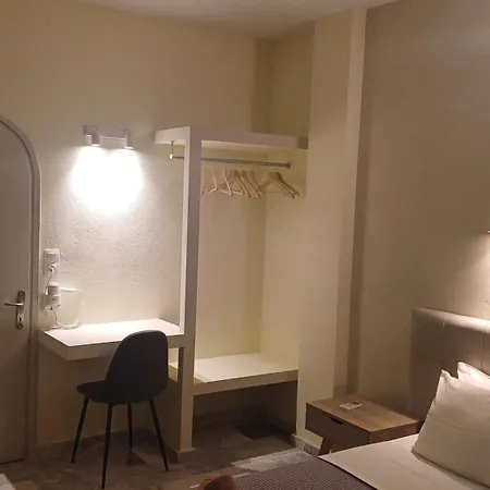 Aparthotel Kavourakia Kolios