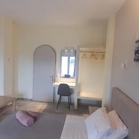 Aparthotel Kavourakia Kolios