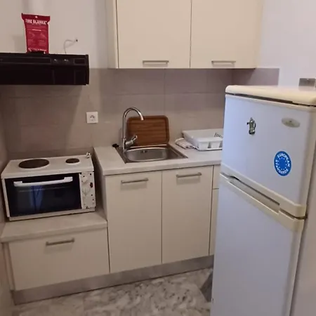 Kavourakia Колиос