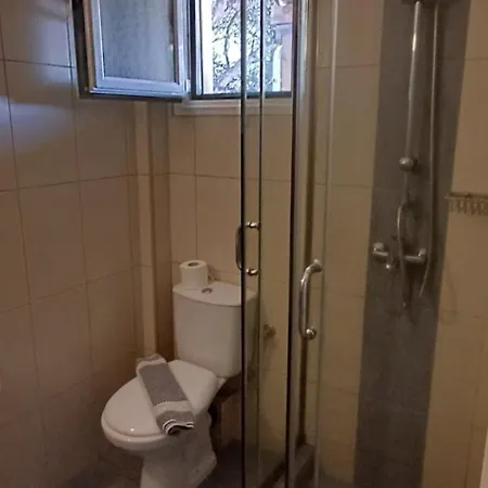 Kavourakia Aparthotel 2*