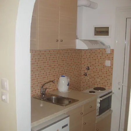 Kavourakia Колиос