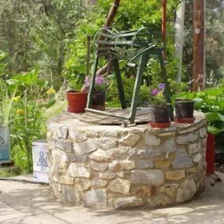 Kavourakia Aparthotel 4*