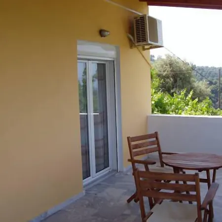 Kavourakia Колиос