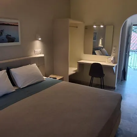 Kavourakia Aparthotel Kolios