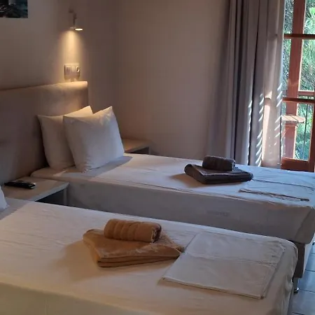 Kavourakia Apartmanhotel 4*