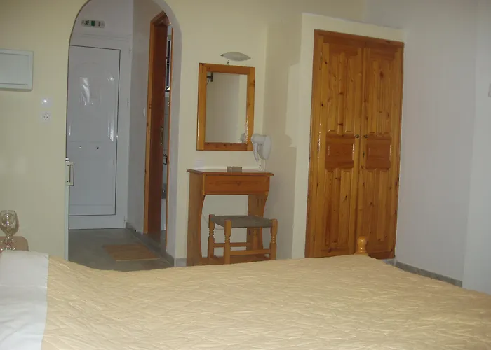 Kavourakia Apart-hotel Kolios