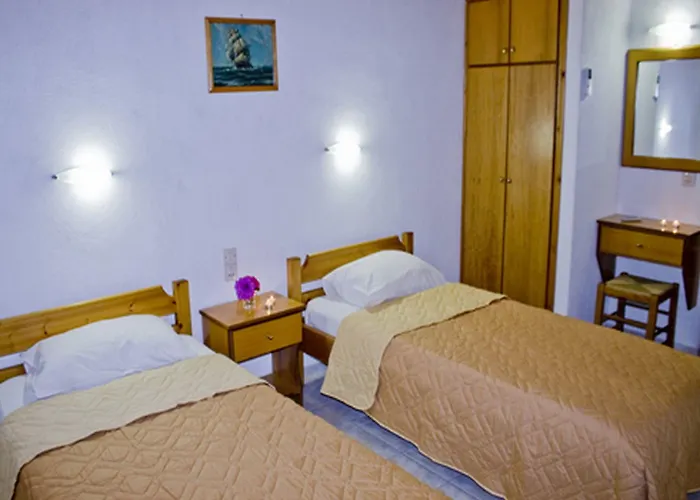 Apart-hotel Kavourakia 4*