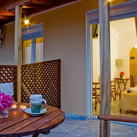 Kavourakia Aparthotel