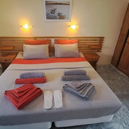 Aparthotel Kavourakia Kolios