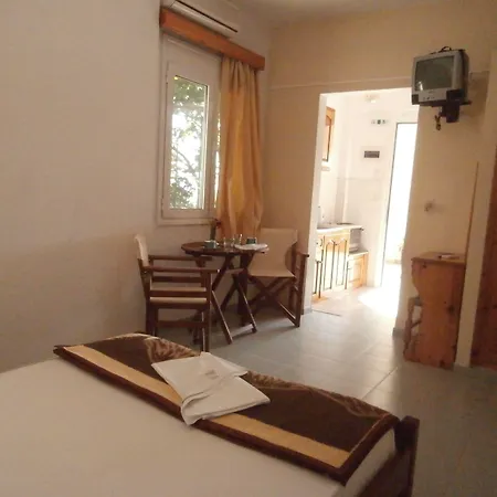 Kavourakia Lägenhetshotell 4*